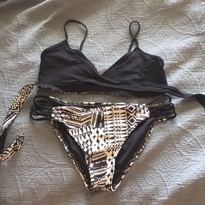 LSpace Swimsuit 🎉 worn once or twice